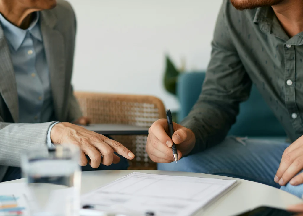 Reaching an agreement, lawyer and client working together